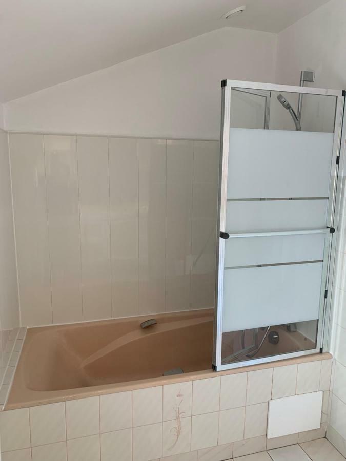 Apartment Les Pieds Dans L'eau Acces Direct A La ! *