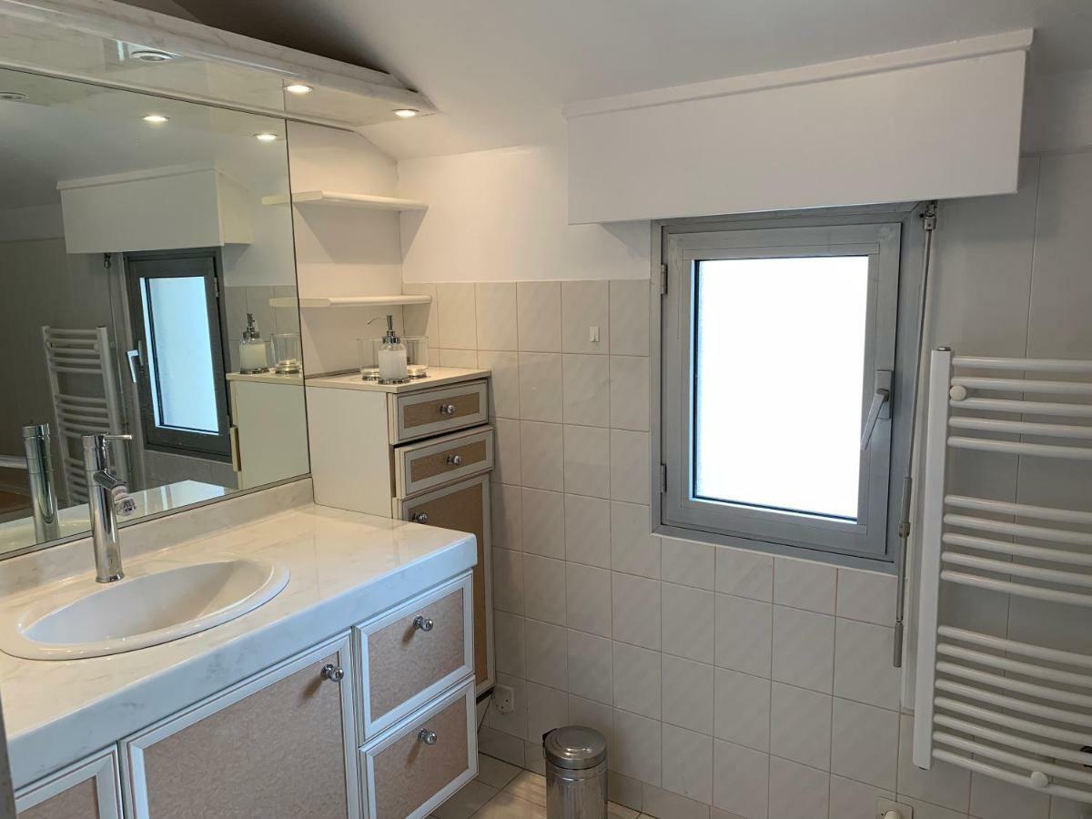 Apartment Les Pieds Dans L'eau Acces Direct A La ! *